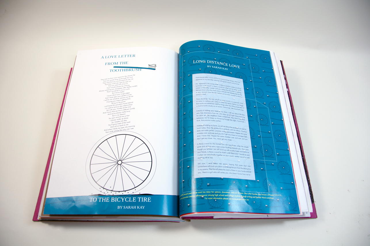 an opened book with some text on a white background on the left and a wheel at the bottom of the page, and the right is a long text with several paragraphs in a light solid blue rectangle
