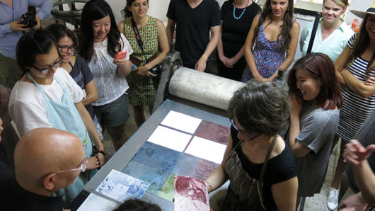 students making silkscreen prints